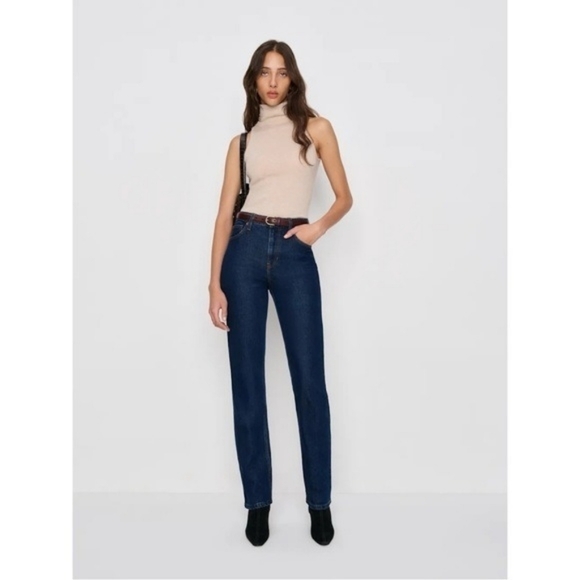 Reformation Denim - Reformation Size 33 Jax Stretch High Rise Straight Jeans Seneca Wash